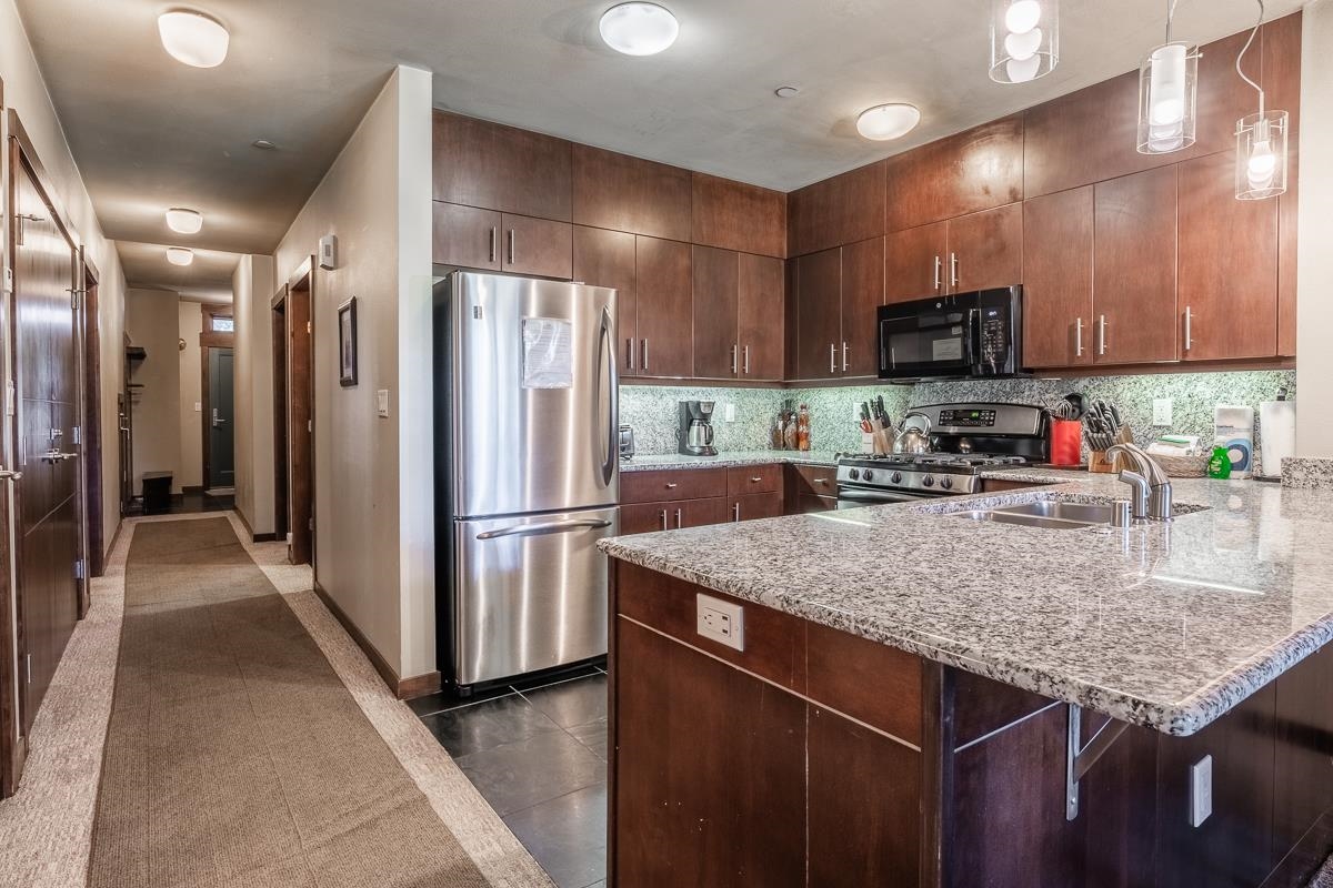 2004 Sierra Star Pkwy #4