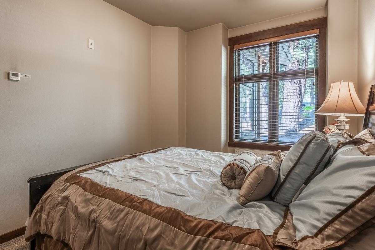 2004 Sierra Star Pkwy #4