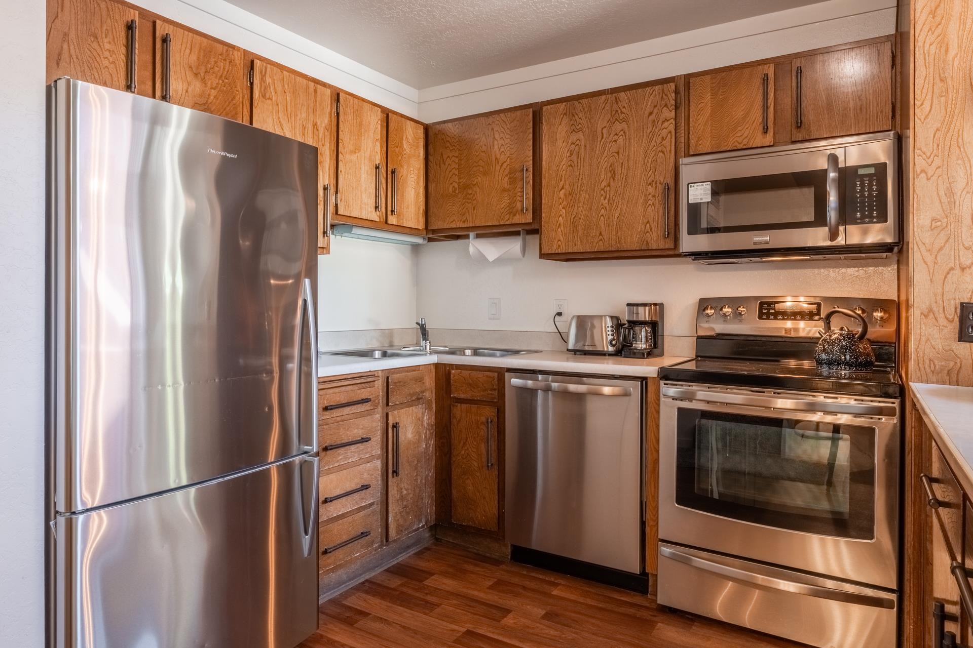 248 Mammoth Slopes #56 Dr Unit: Mammoth Ski and Racquet #56