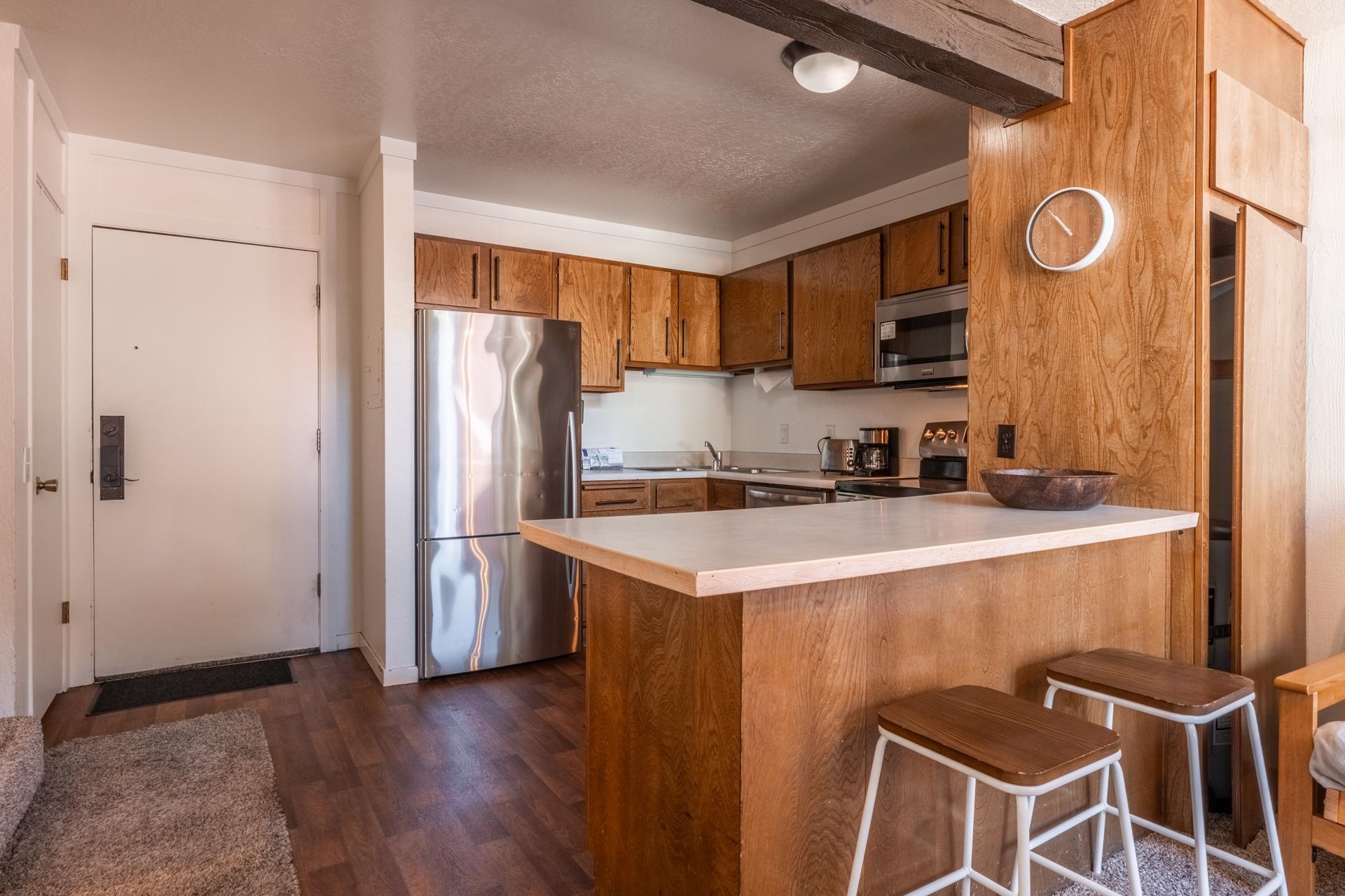 248 Mammoth Slopes #56 Dr Unit: Mammoth Ski and Racquet #56