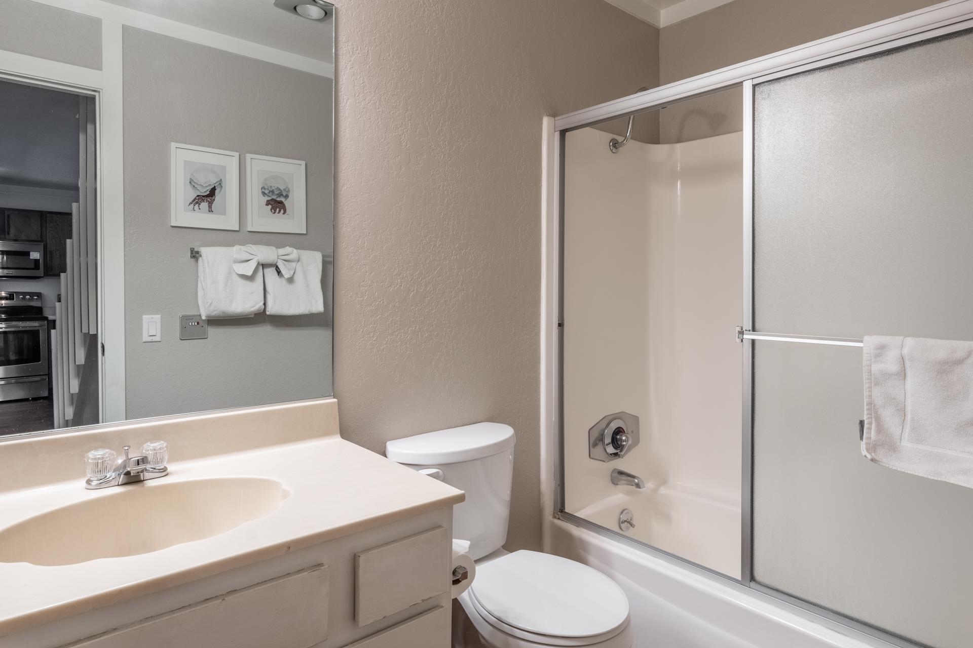 248 Mammoth Slopes #56 Dr Unit: Mammoth Ski and Racquet #56