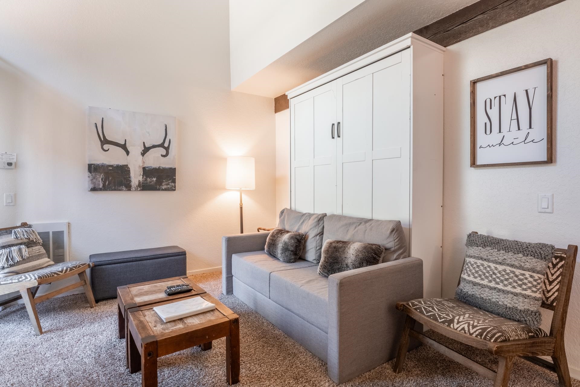 248 Mammoth Slopes #56 Dr Unit: Mammoth Ski and Racquet #56