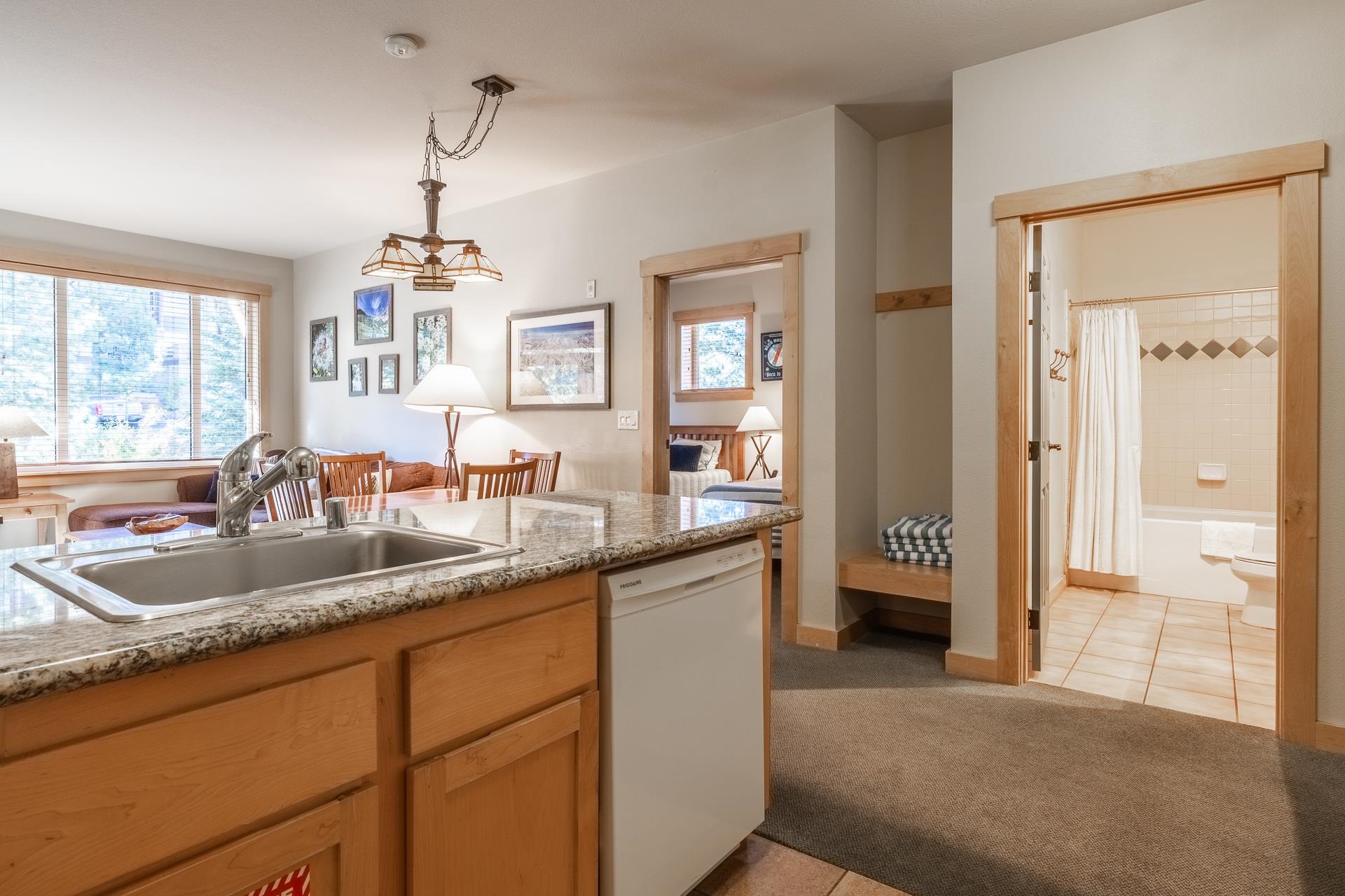 201 Juniper Springs Dr #320