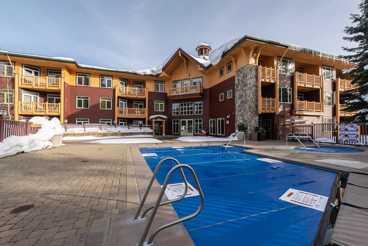 201 Juniper Springs Dr #320