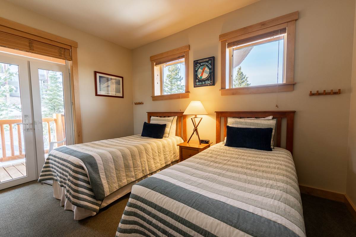 201 Juniper Springs Dr #320