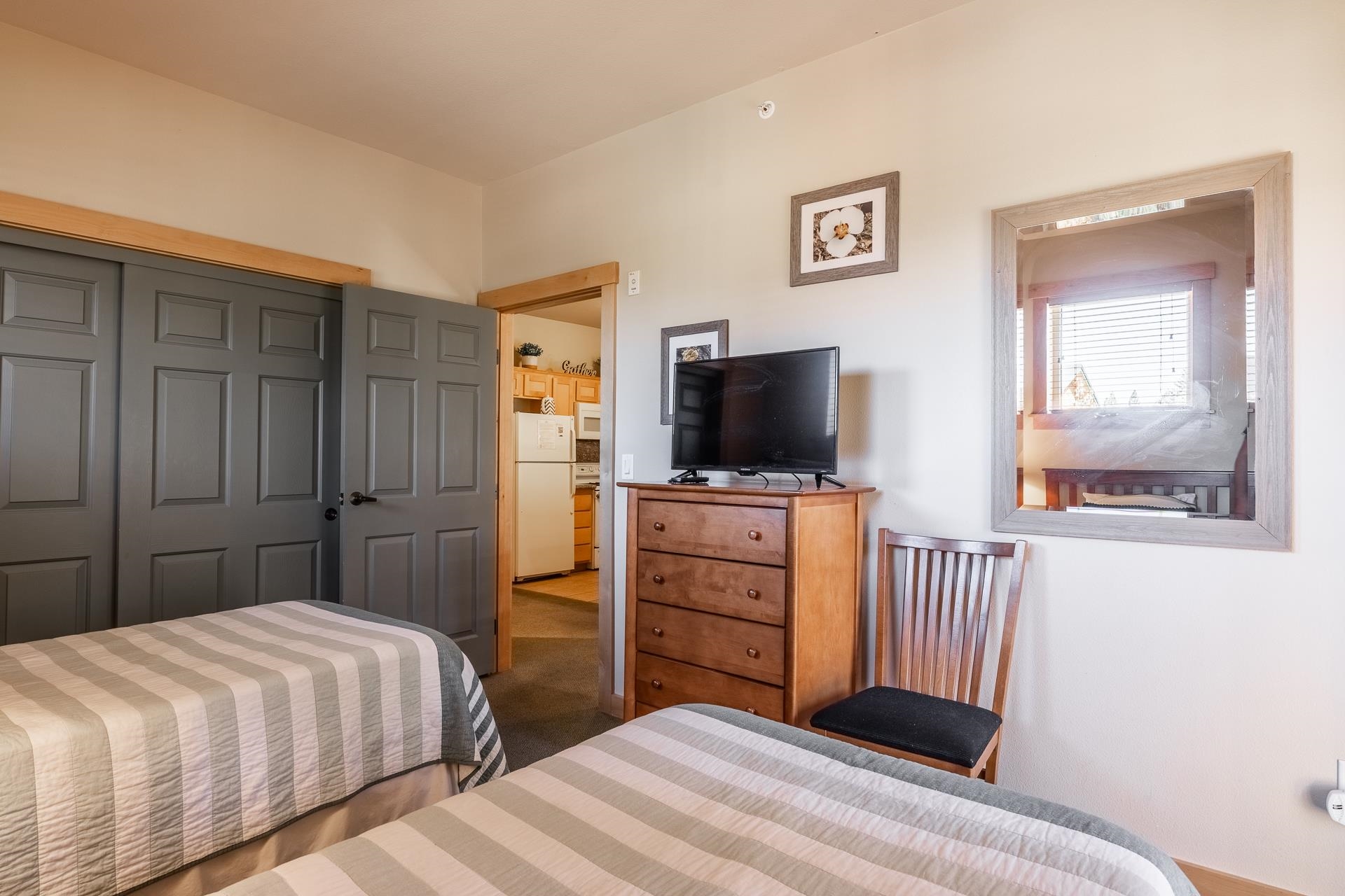 201 Juniper Springs Dr #320