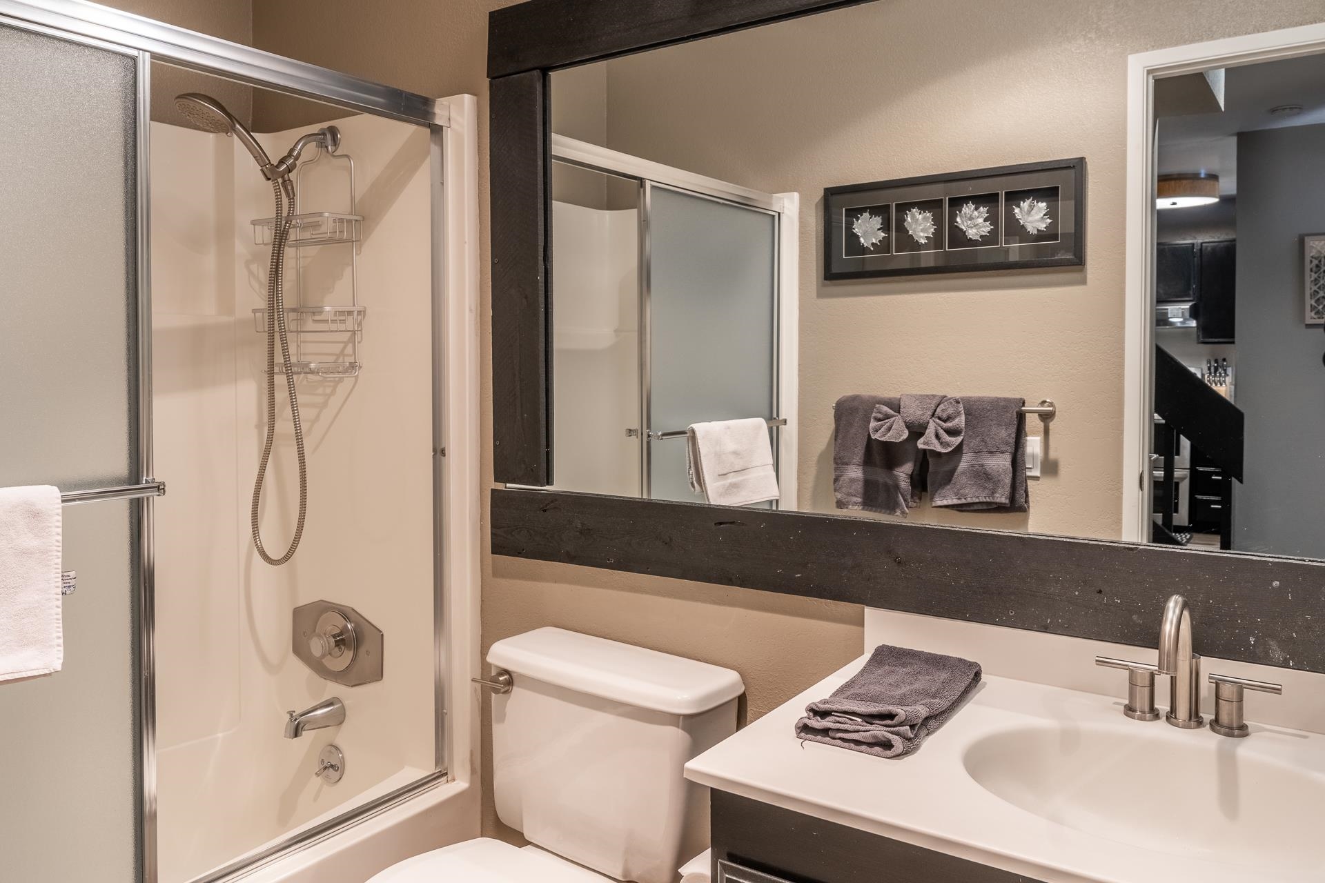 248 Mammoth Slopes Dr #122 Unit: Mammoth Ski and Racquet #122