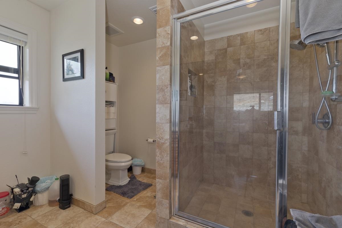 653 Mountain View Dr