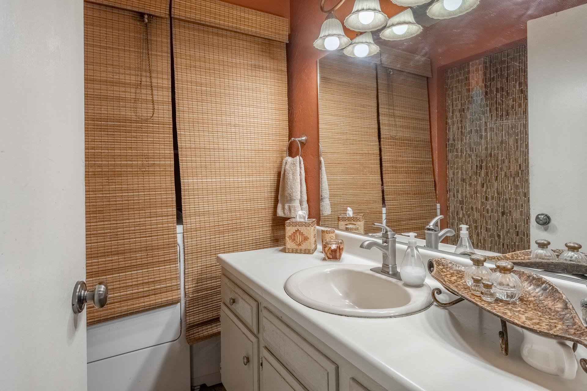 286 Old Mammoth Road #8 Unit: Sierra Park Villas #8