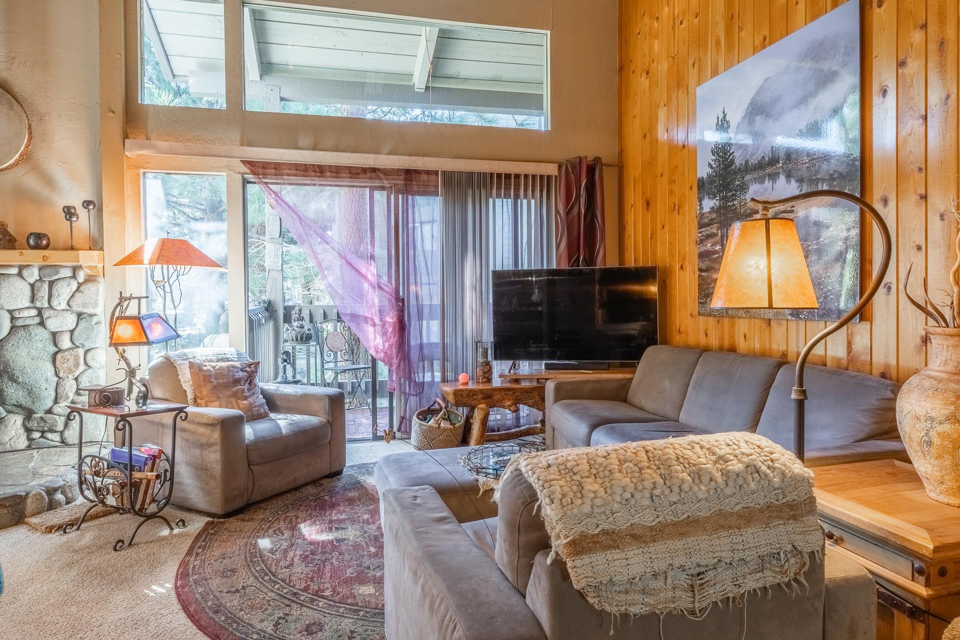 286 Old Mammoth Road #8 Unit: Sierra Park Villas #8