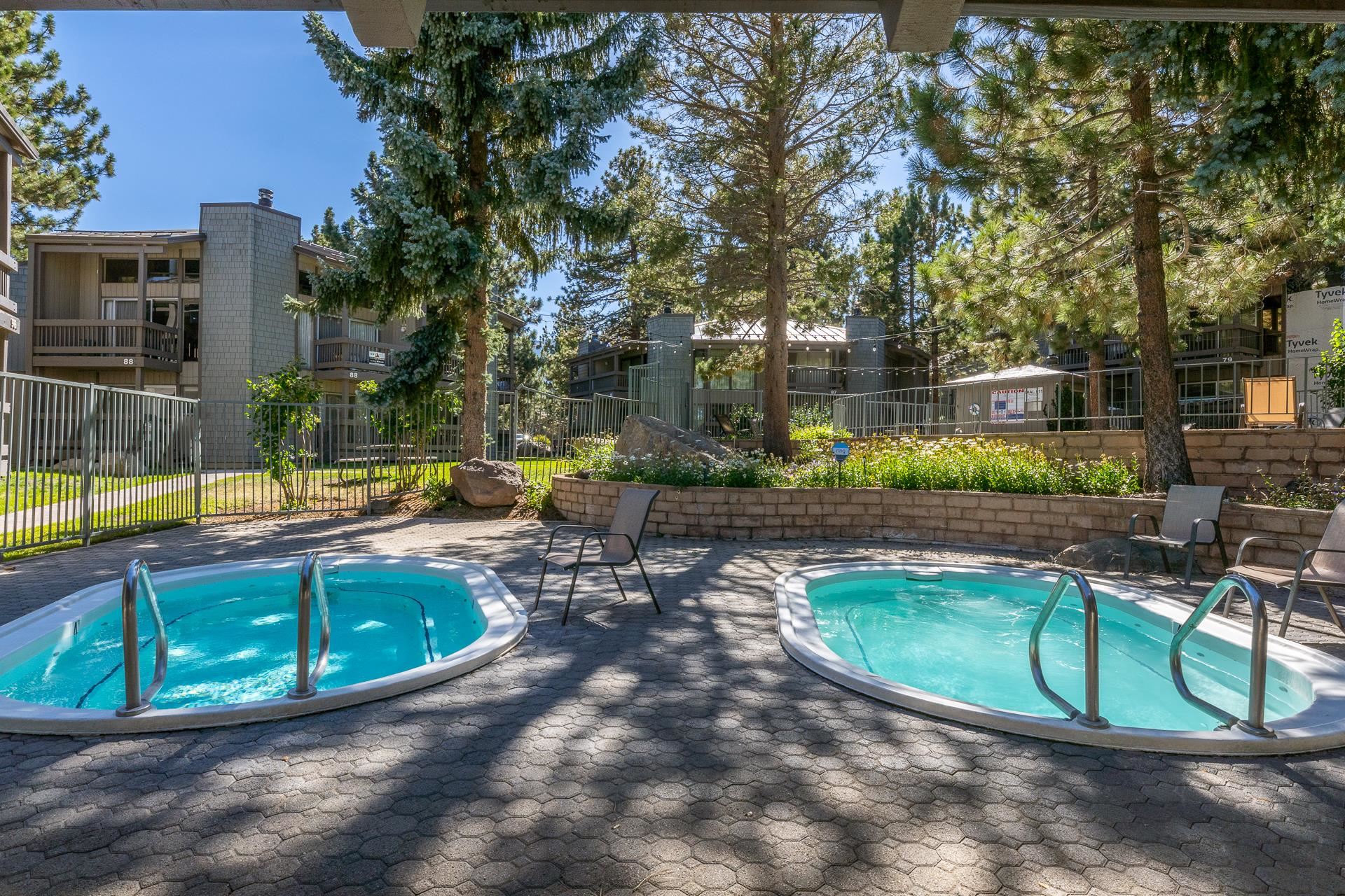 286 Old Mammoth Road #8 Unit: Sierra Park Villas #8