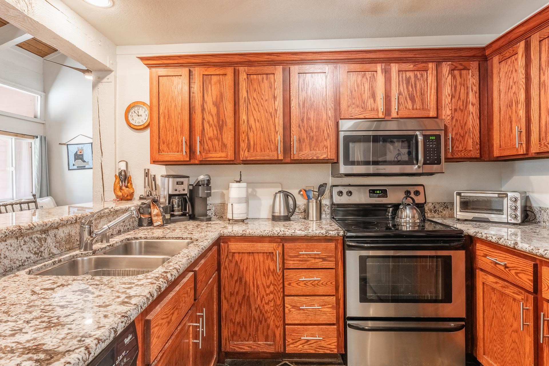 248 Mammoth Slopes Dr. #H-81 Unit: Mammoth Ski and Racquet