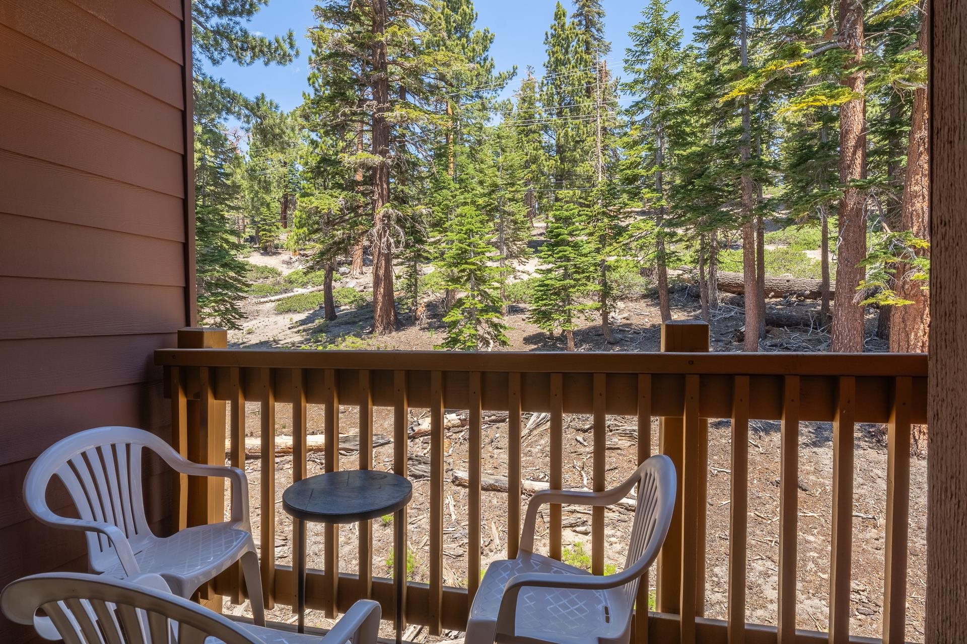 248 Mammoth Slopes Dr. #H-81 Unit: Mammoth Ski and Racquet