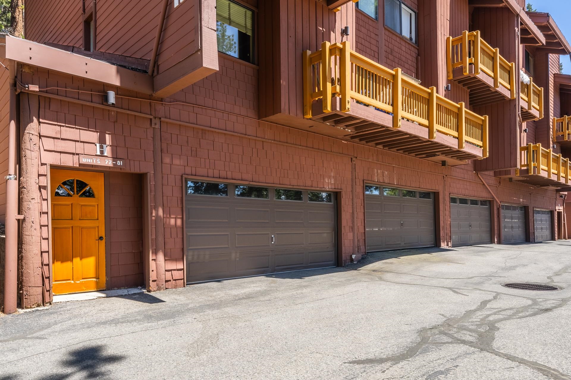 248 Mammoth Slopes Dr. #H-81 Unit: Mammoth Ski and Racquet