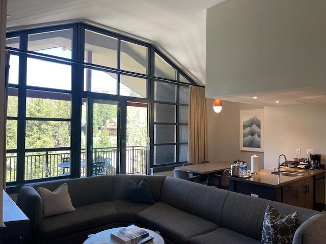 50 Hillside Dr #601 Unit: Westin Monache #601