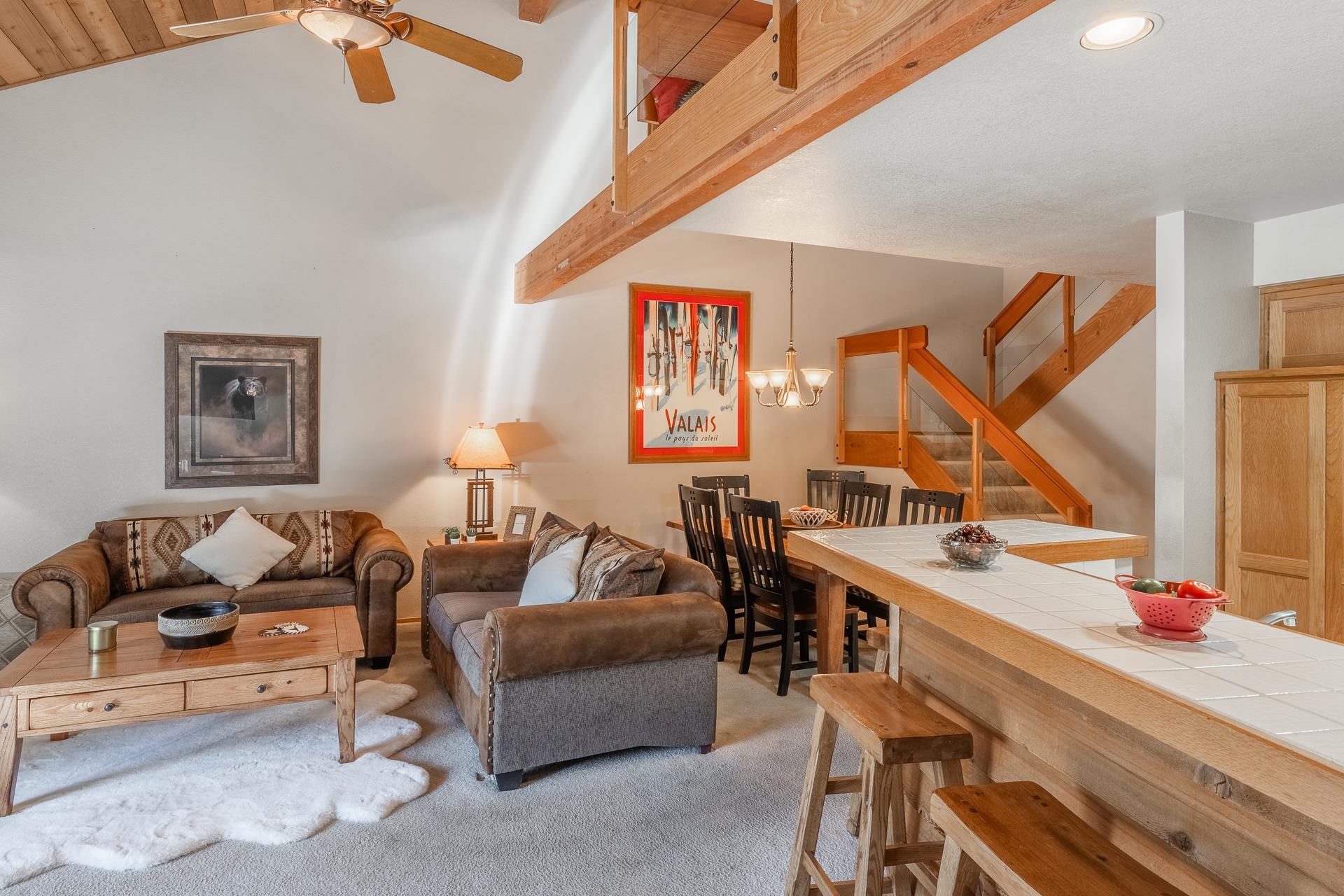 538 Golden Creek Road Unit: Snowcreek IV #538