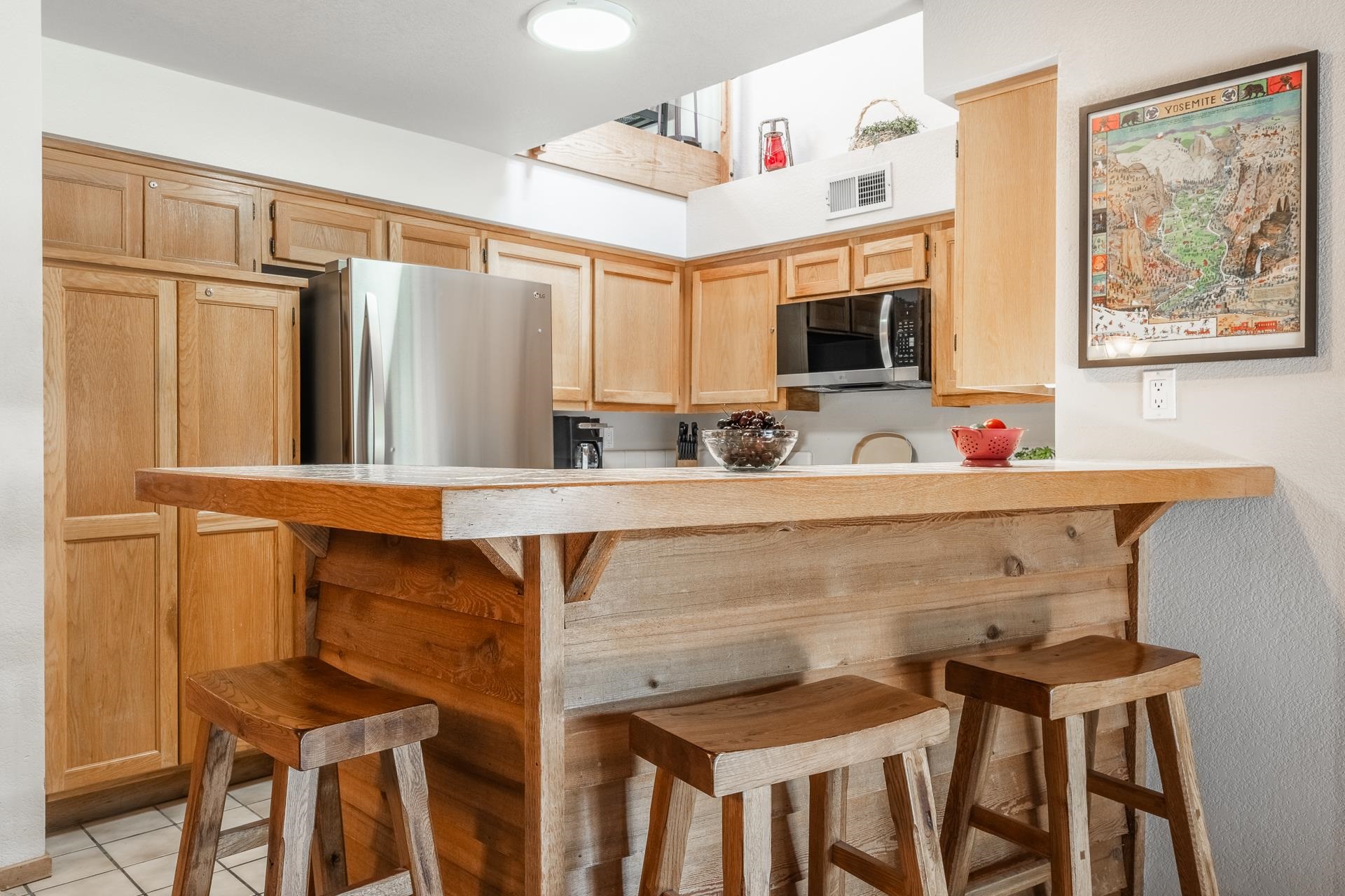 538 Golden Creek Road Unit: Snowcreek IV #538