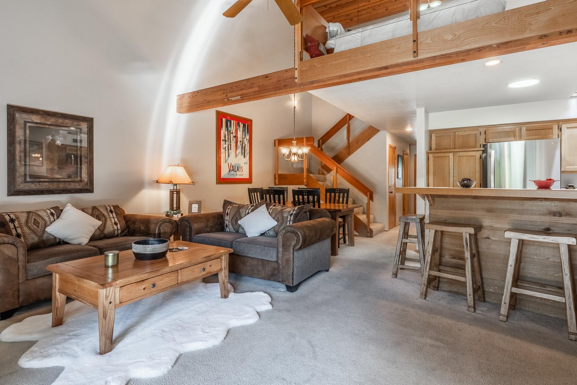 538 Golden Creek Road Unit: Snowcreek IV #538