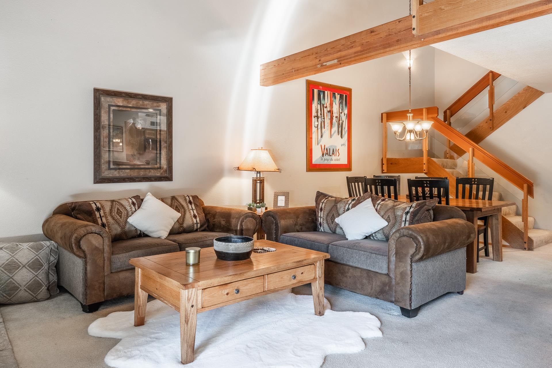 538 Golden Creek Road Unit: Snowcreek IV #538