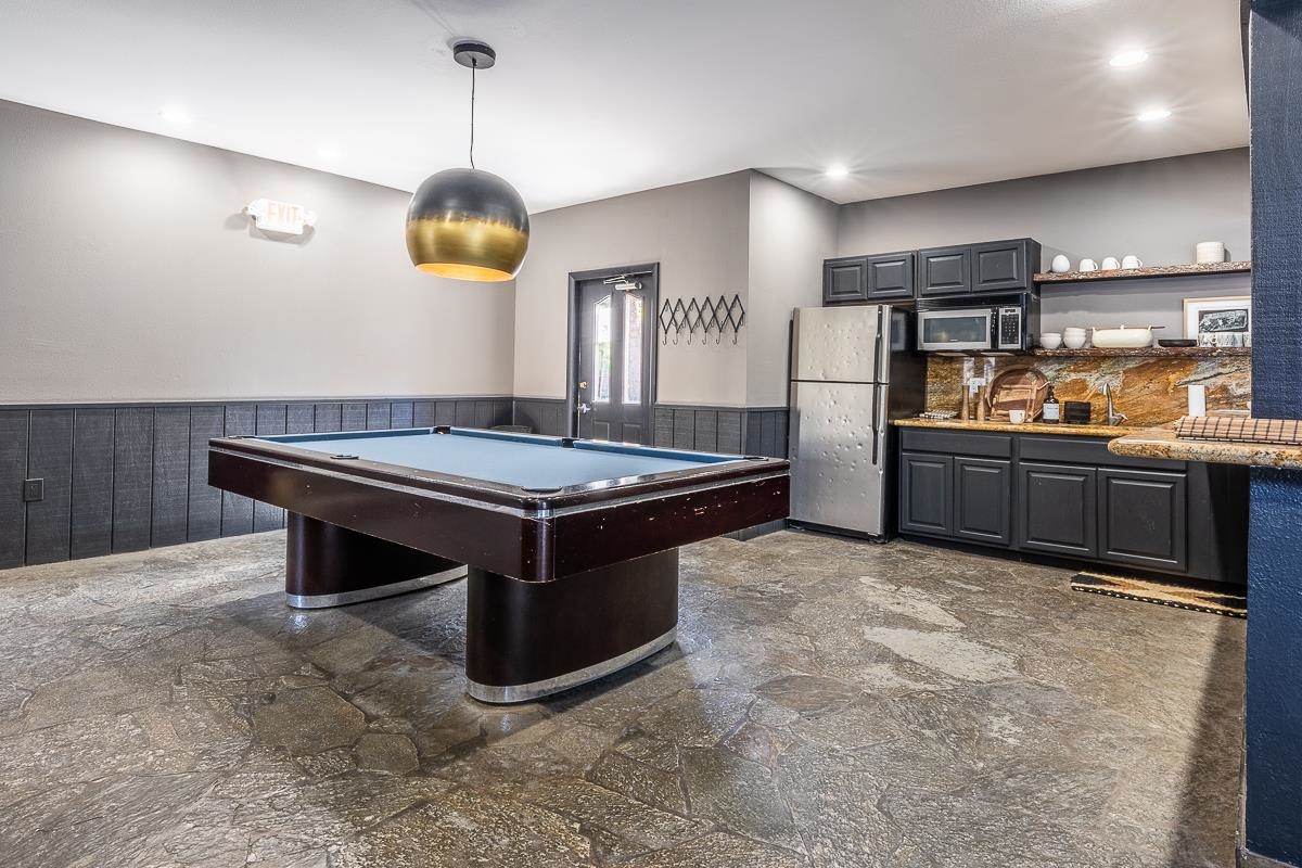 380 Rainbow Lane #98 Unit: Chamonix #98