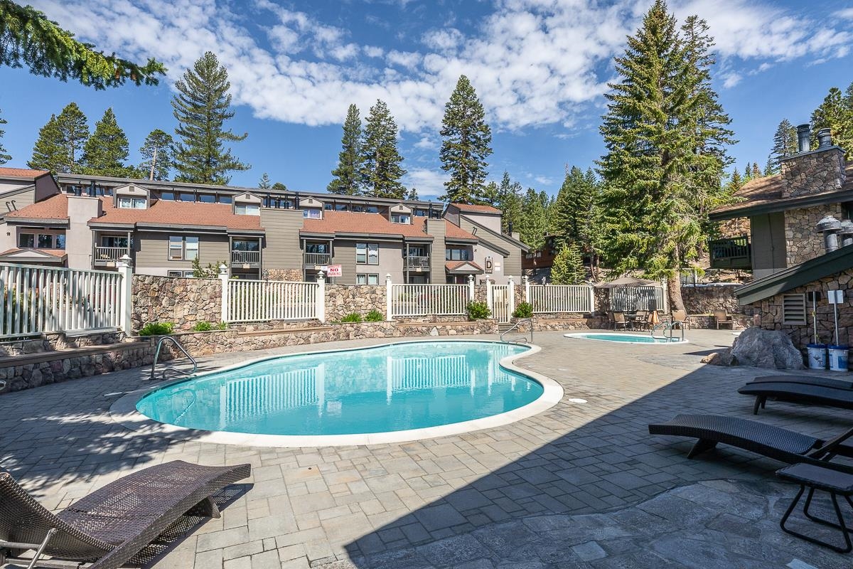 380 Rainbow Lane #98 Unit: Chamonix #98