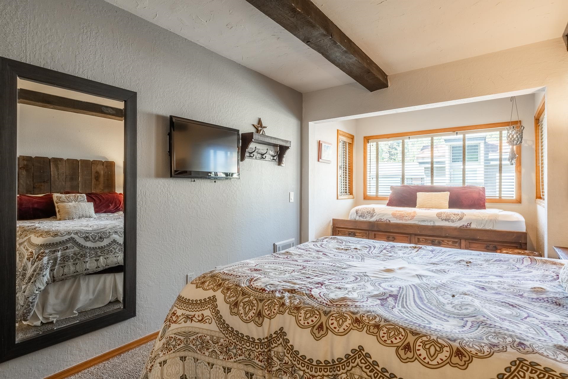 380 Rainbow Lane #98 Unit: Chamonix #98