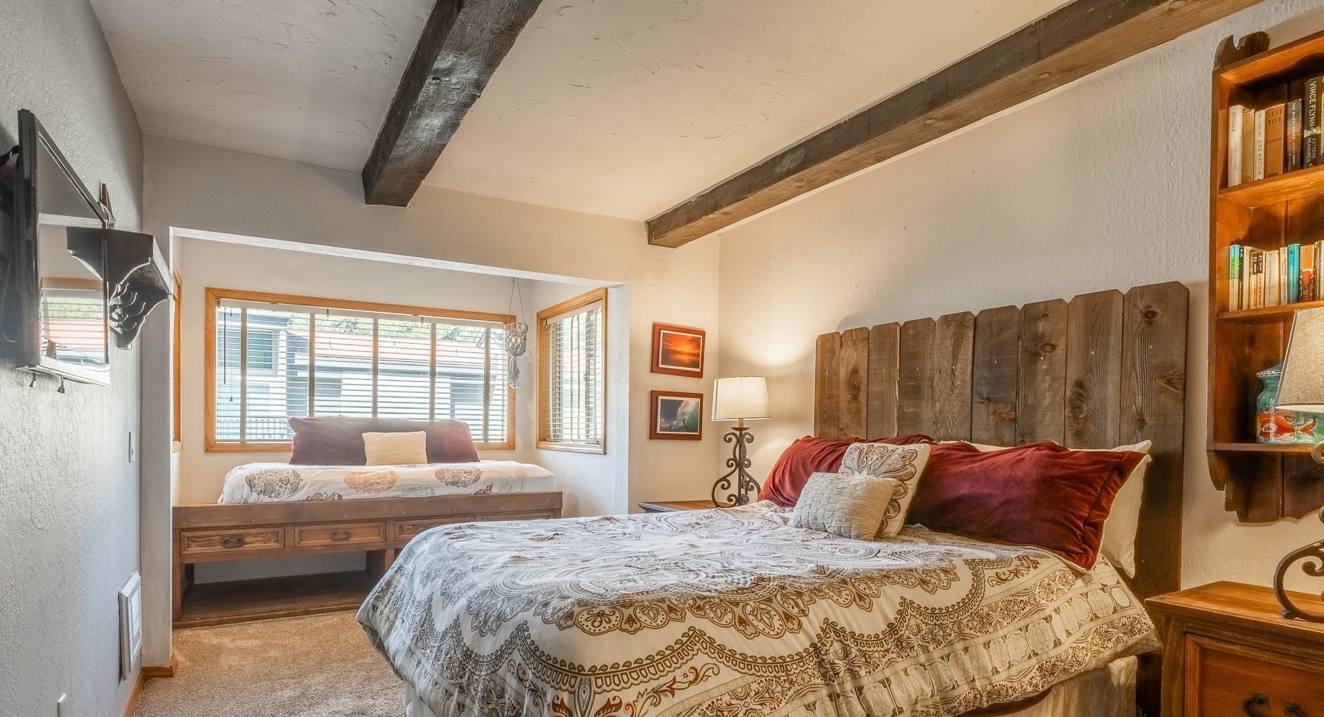 380 Rainbow Lane #98 Unit: Chamonix #98