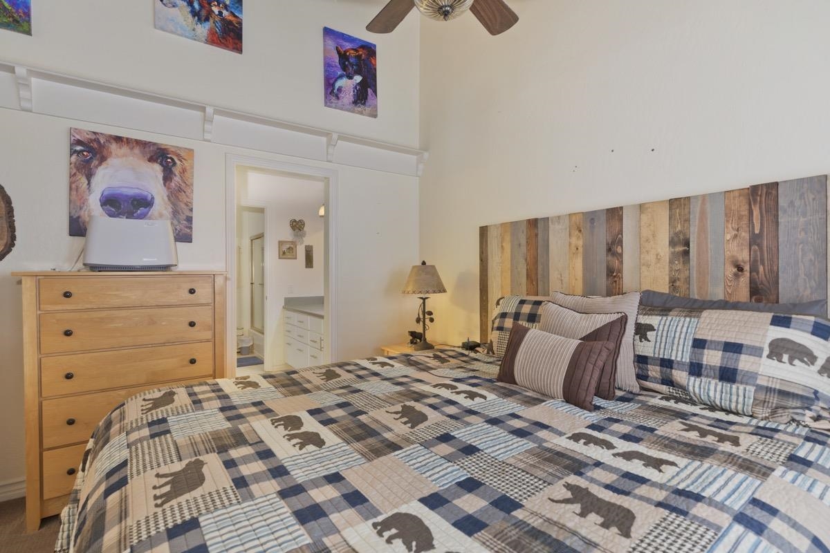 2252 Meridian Blvd. #28 Unit: St. Moritz #28