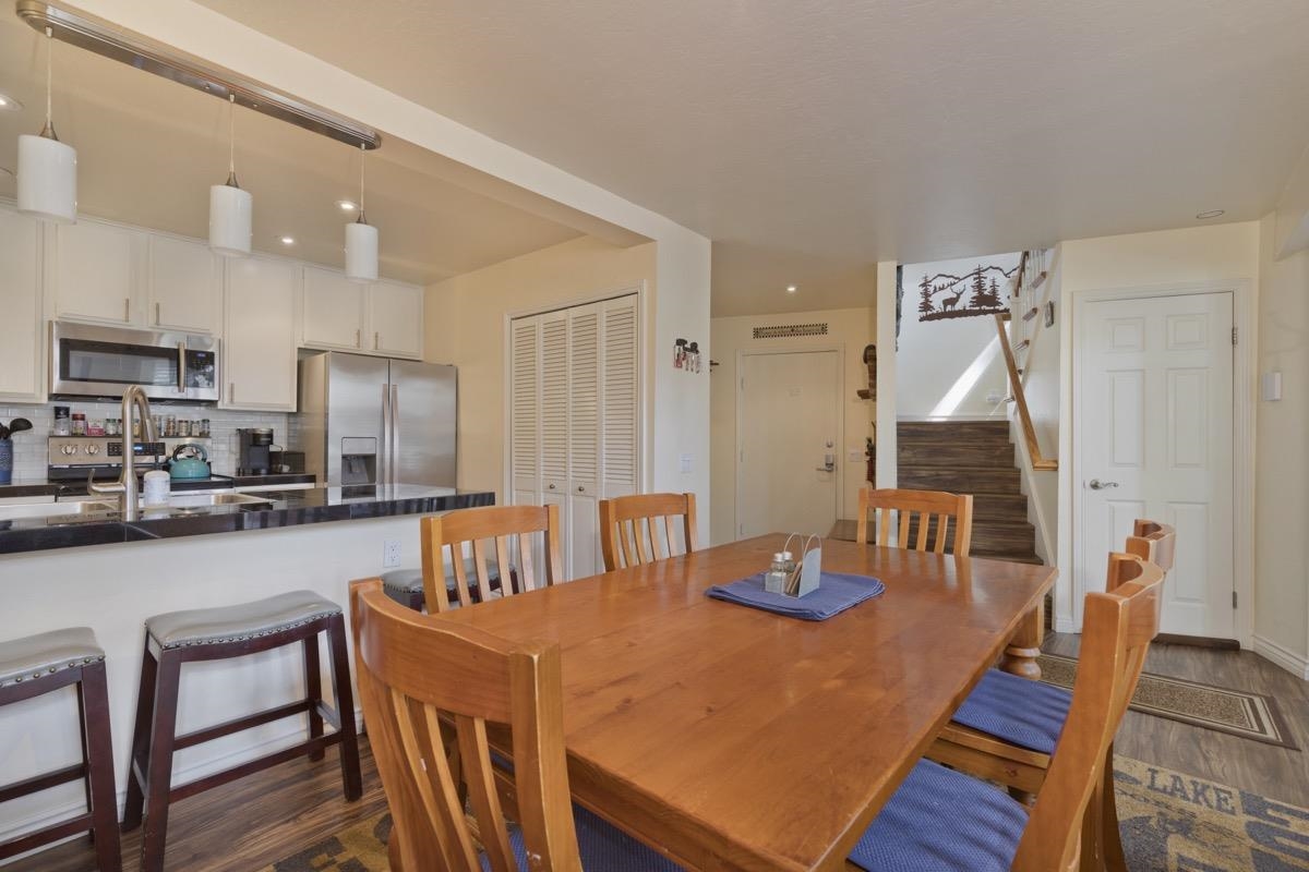 2252 Meridian Blvd. #28 Unit: St. Moritz #28