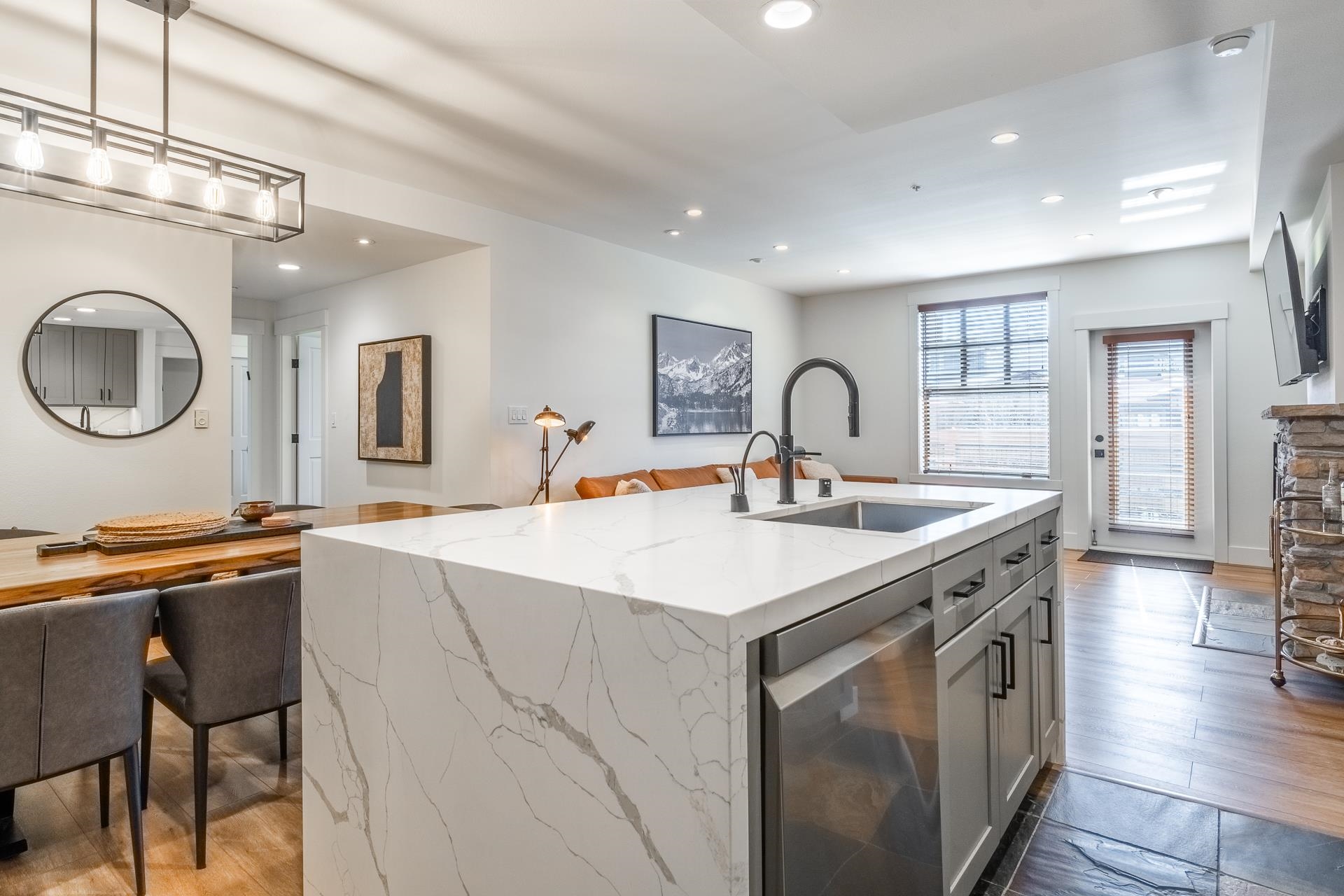 1111 Forest Trail #1411 Unit: Grand Sierra Lodge #1411