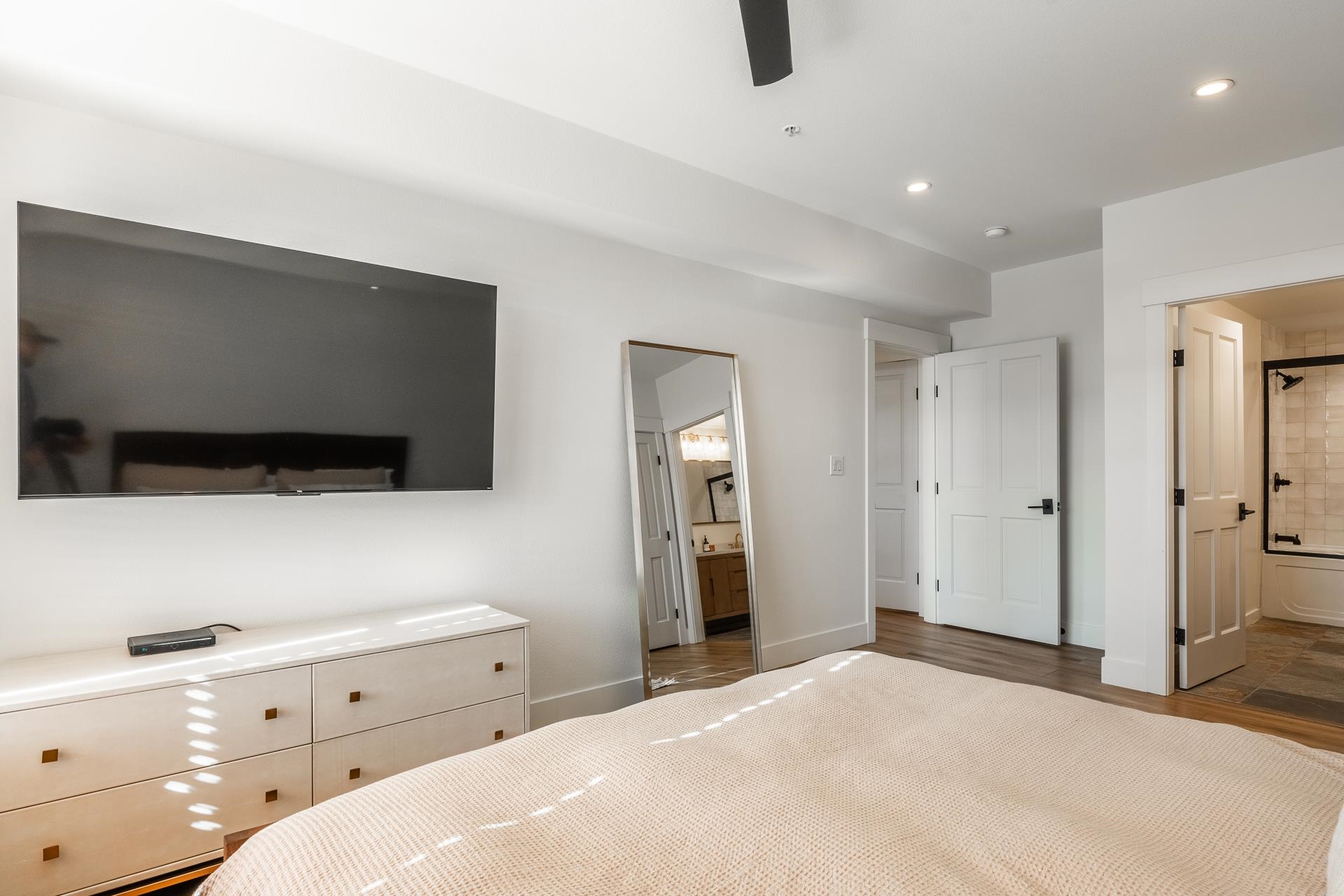 1111 Forest Trail #1411 Unit: Grand Sierra Lodge #1411