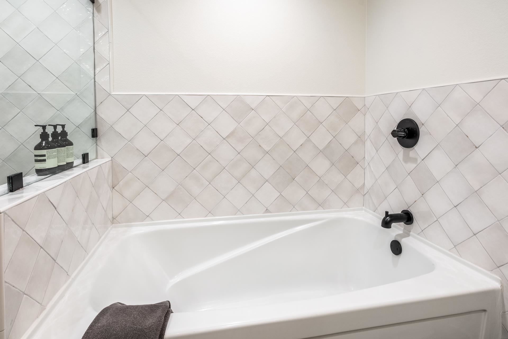 1111 Forest Trail #1411 Unit: Grand Sierra Lodge #1411