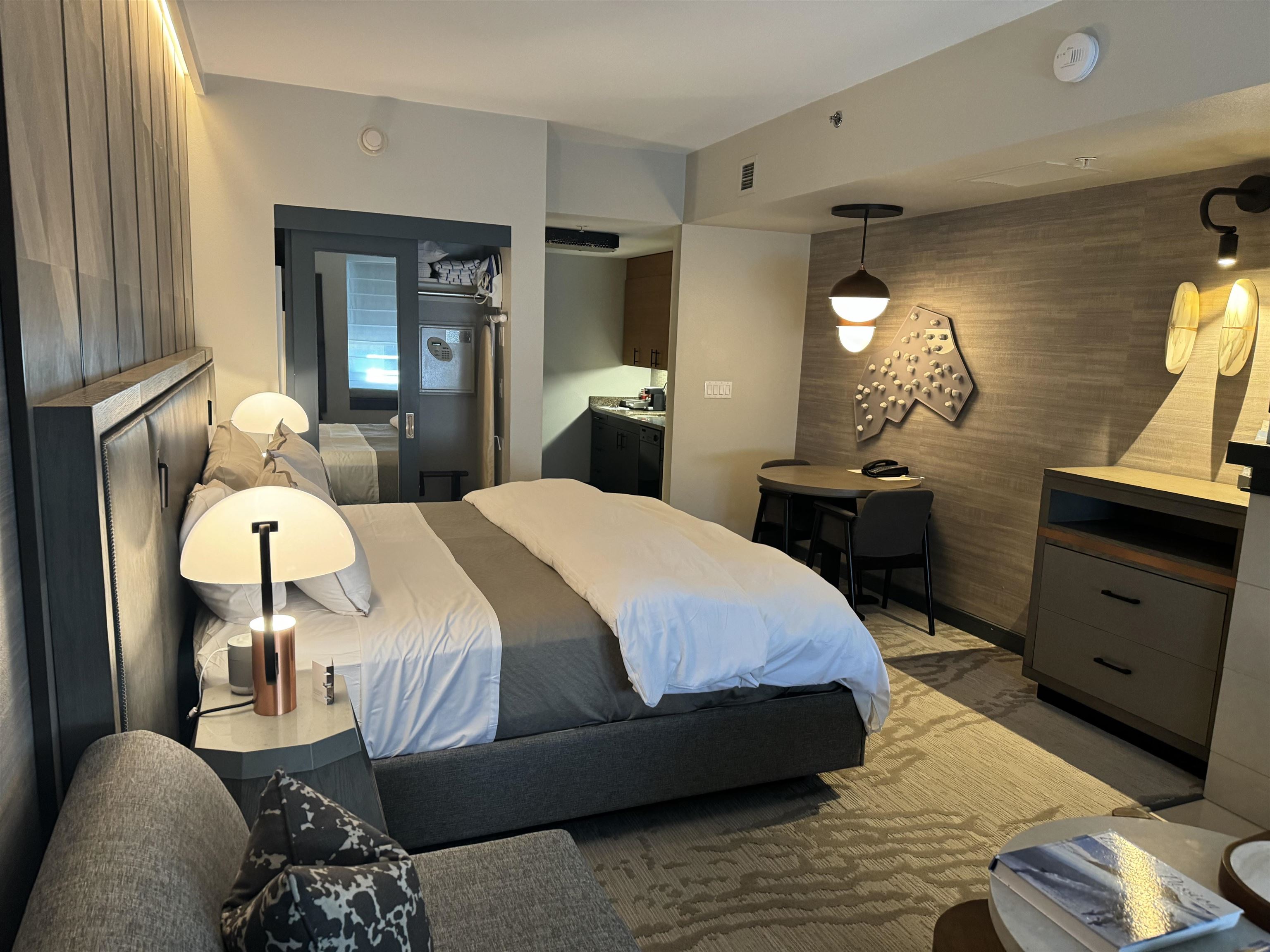 50 Hillside Dr #436 Unit: Westin Monache #436