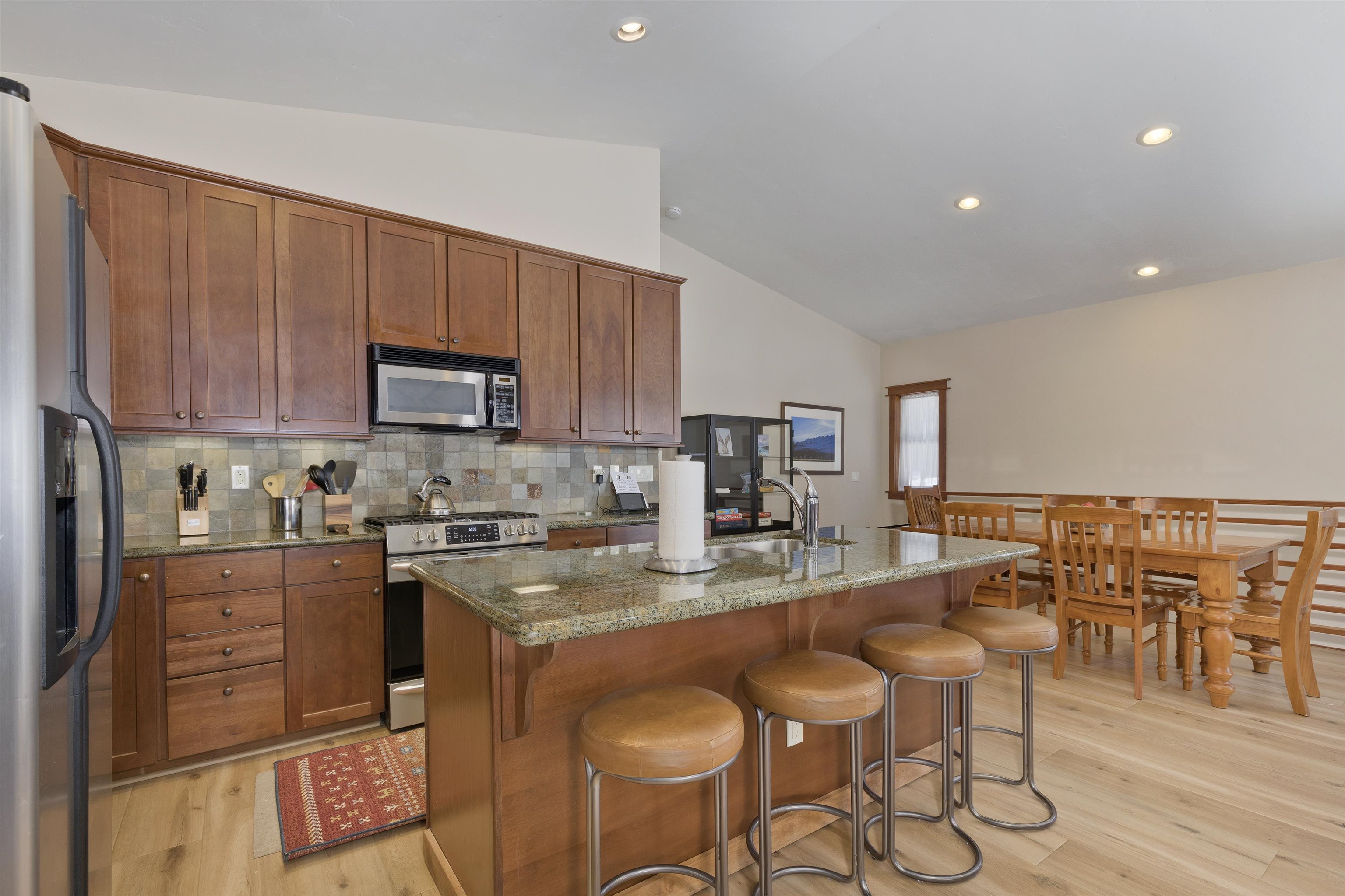 125 Davison Road