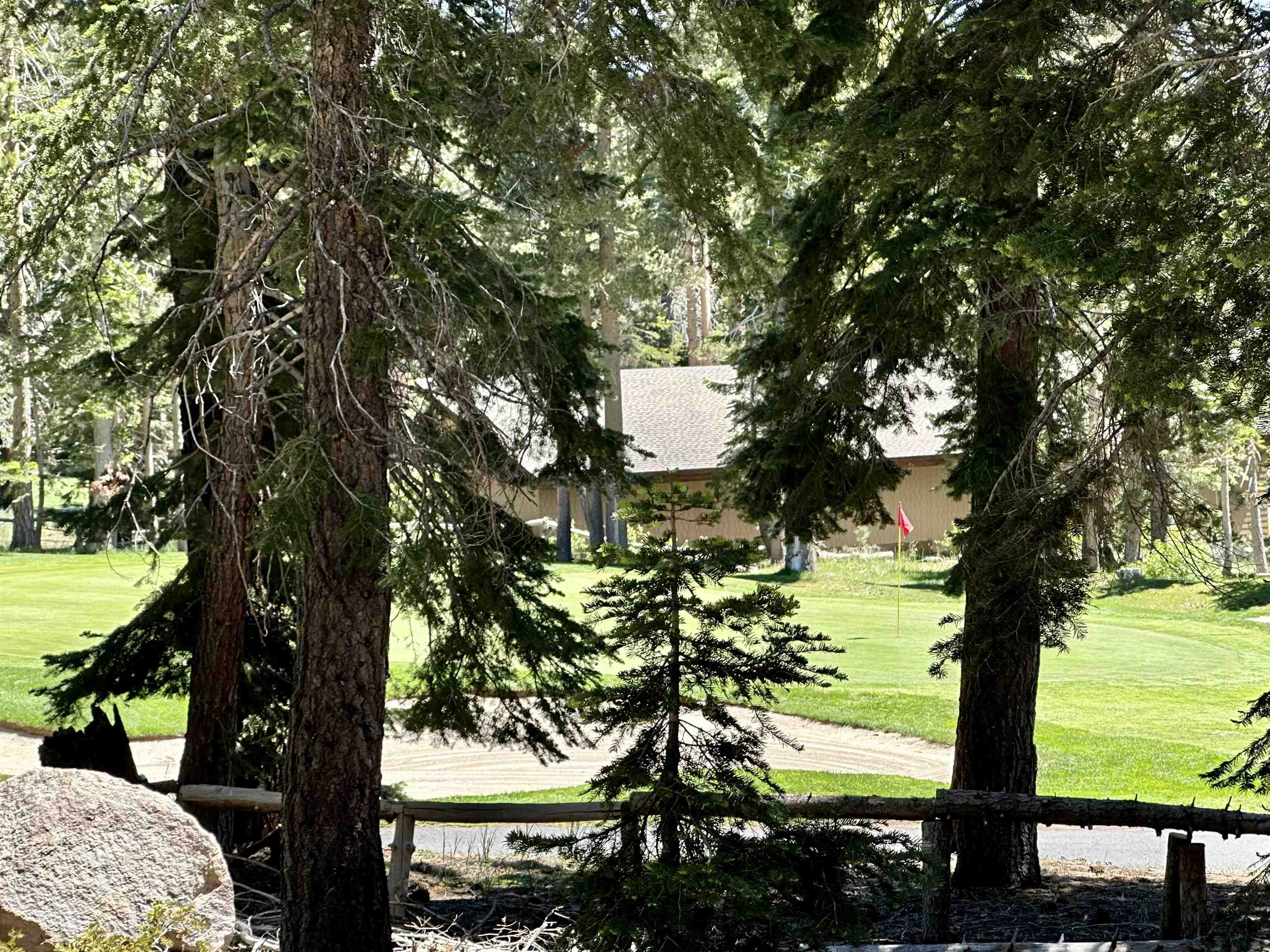 2022 Lodestar Drive Unit: Lot #10