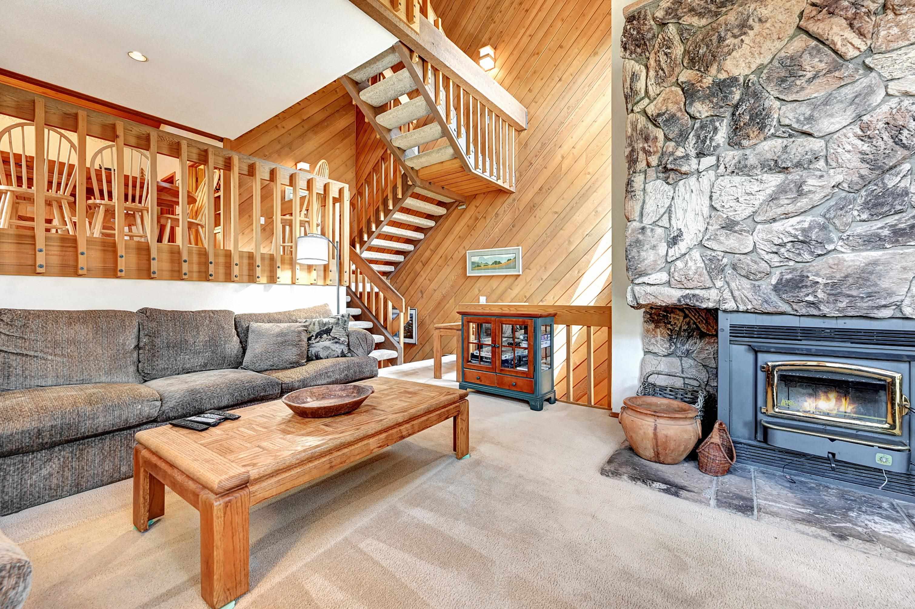 471 Snowcreek Road Unit: 471