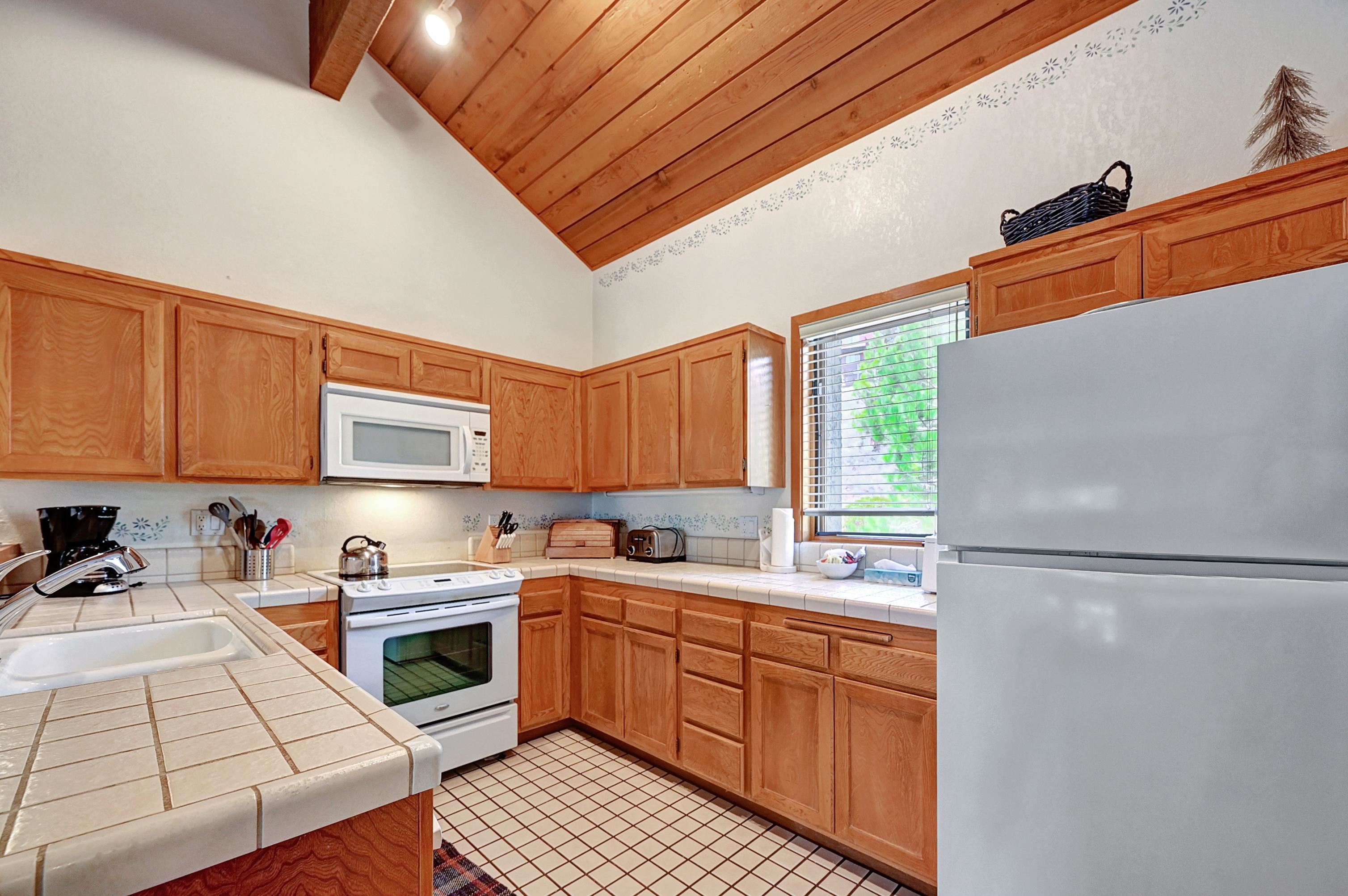 471 Snowcreek Road Unit: 471
