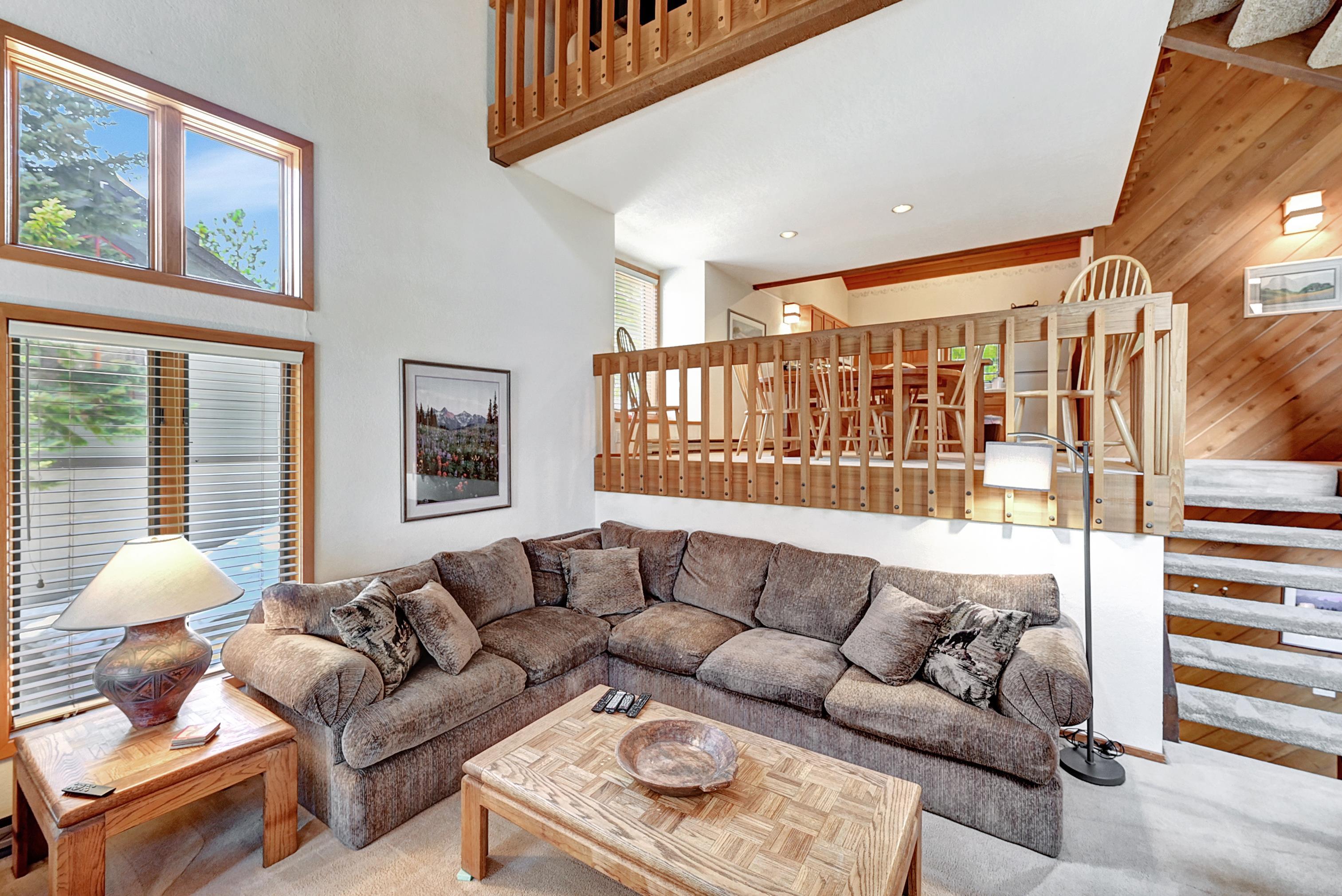 471 Snowcreek Road Unit: 471