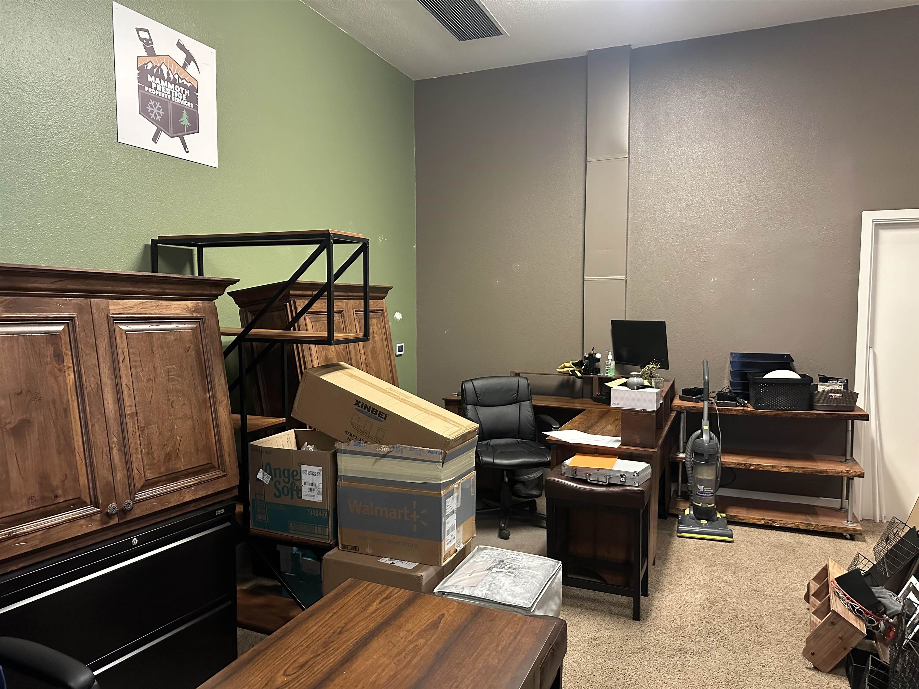 101 Old Mammoth Road