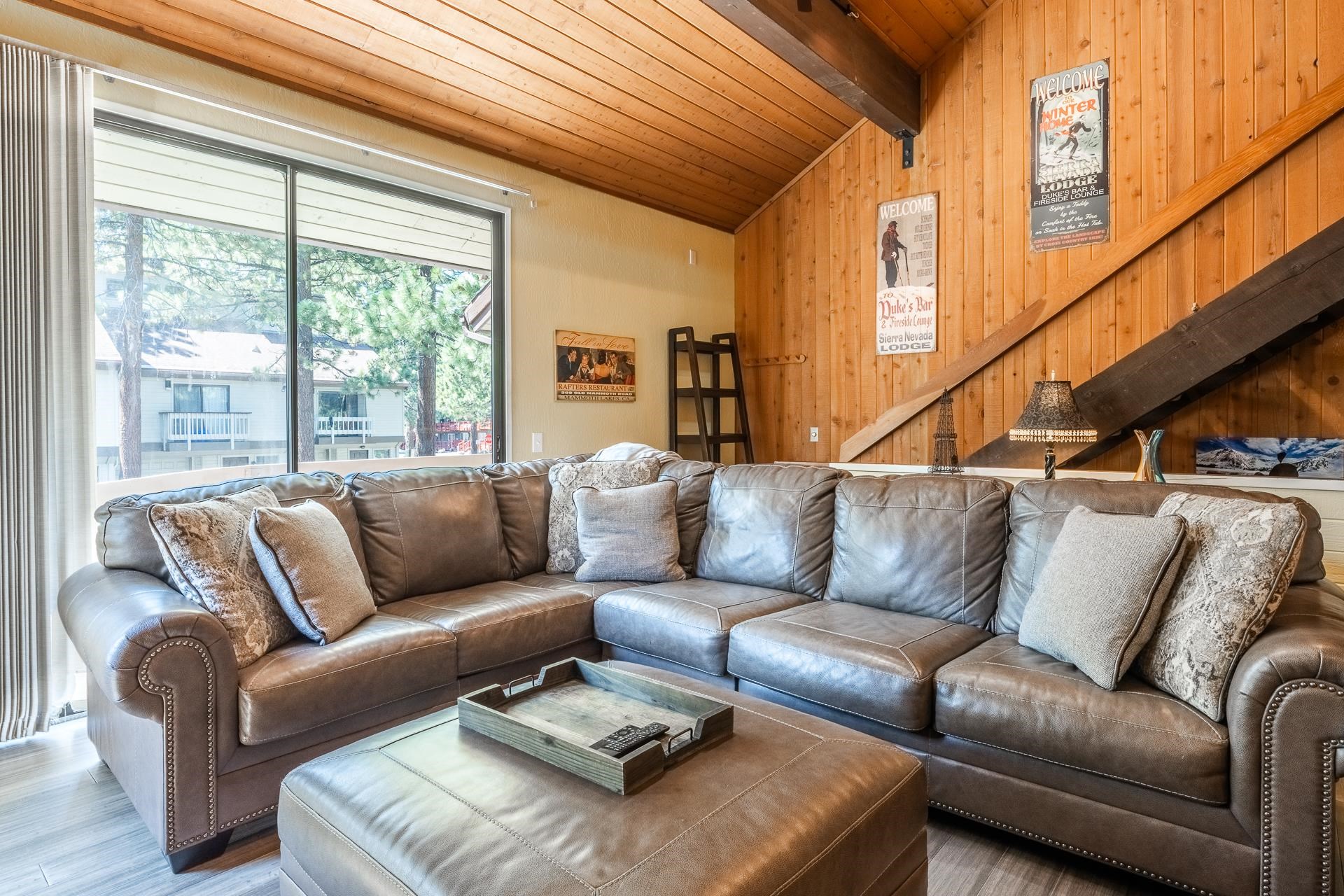 141 Arrowhead Dr. #11