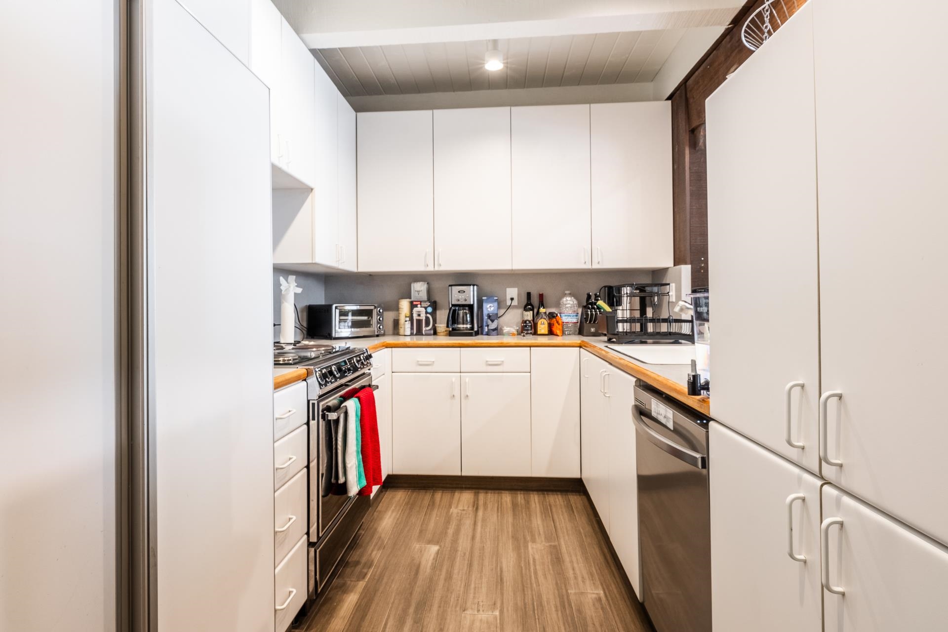 141 Arrowhead Dr. #11