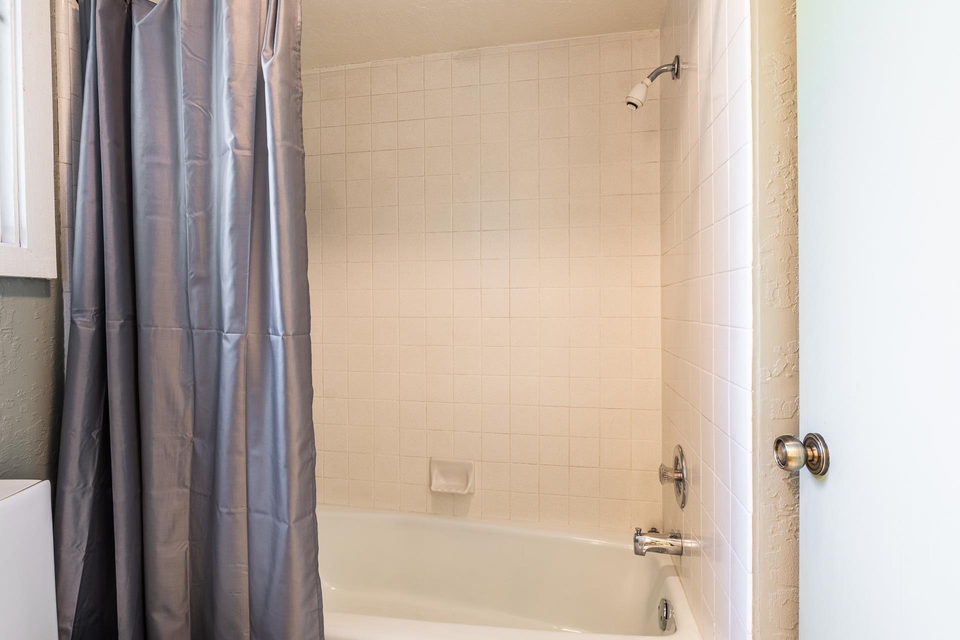 141 Arrowhead Dr. #11