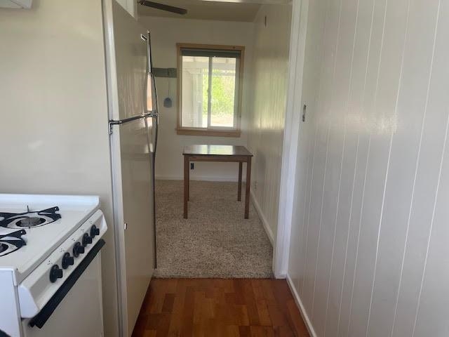 128 Los Angeles Street