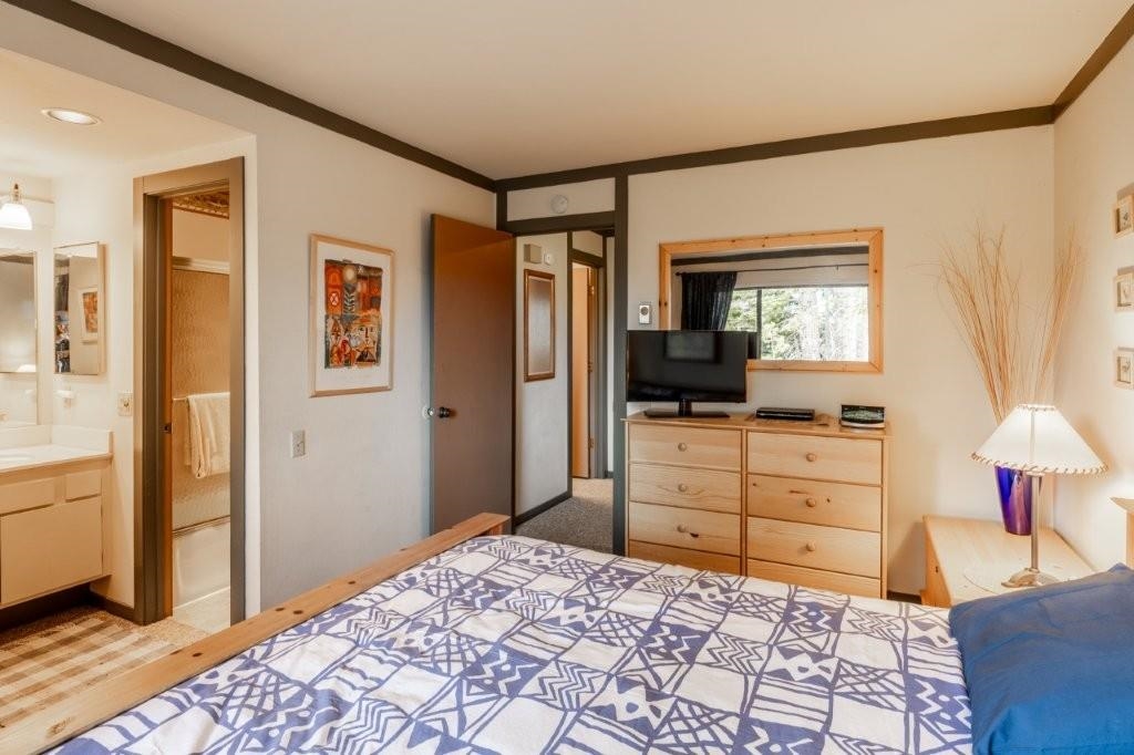 94 John Muir Rd #131