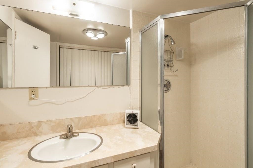 24 Hidden Valley Rd #5