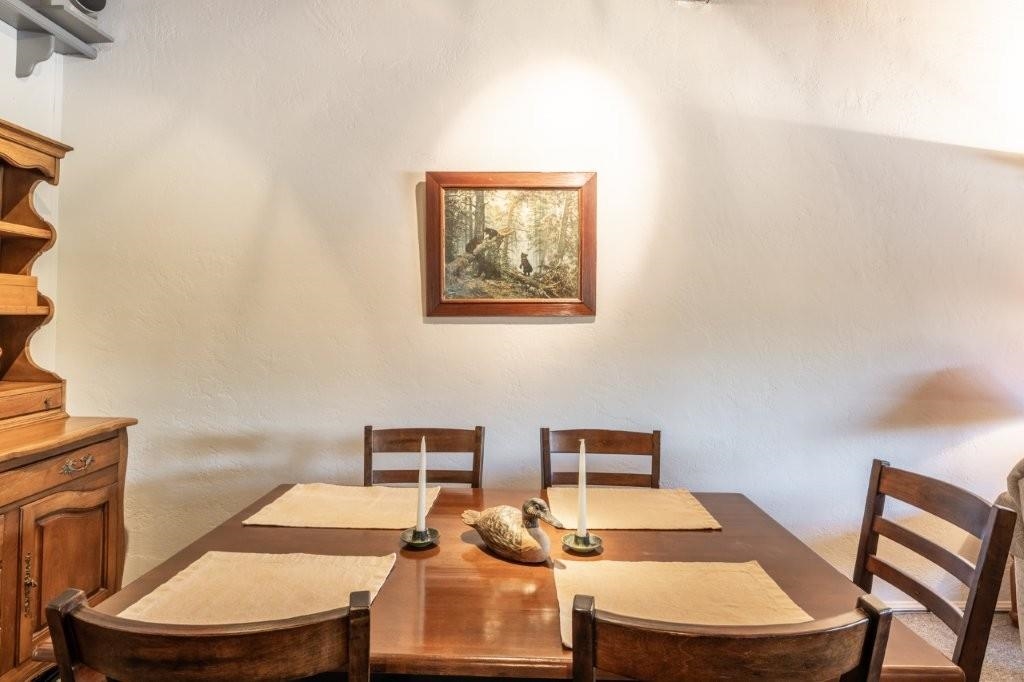 24 Hidden Valley Rd #5