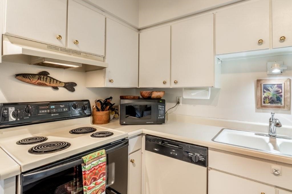 24 Hidden Valley Rd #5