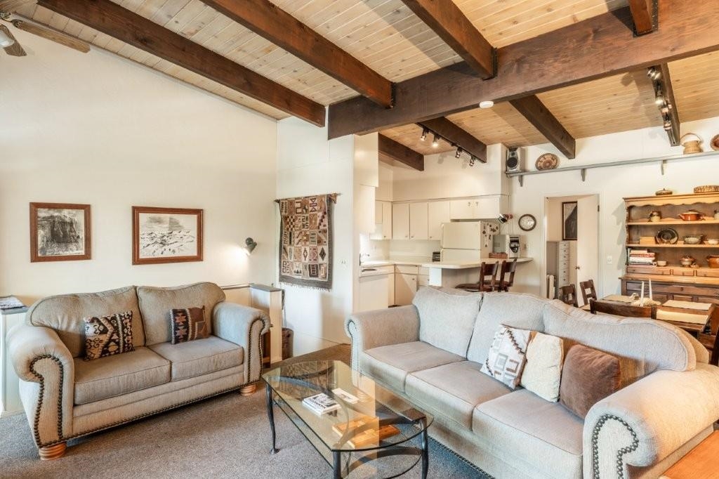 24 Hidden Valley Rd #5