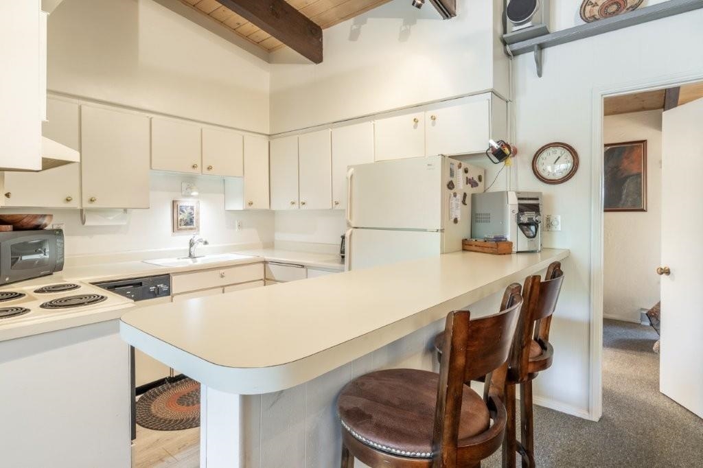 24 Hidden Valley Rd #5