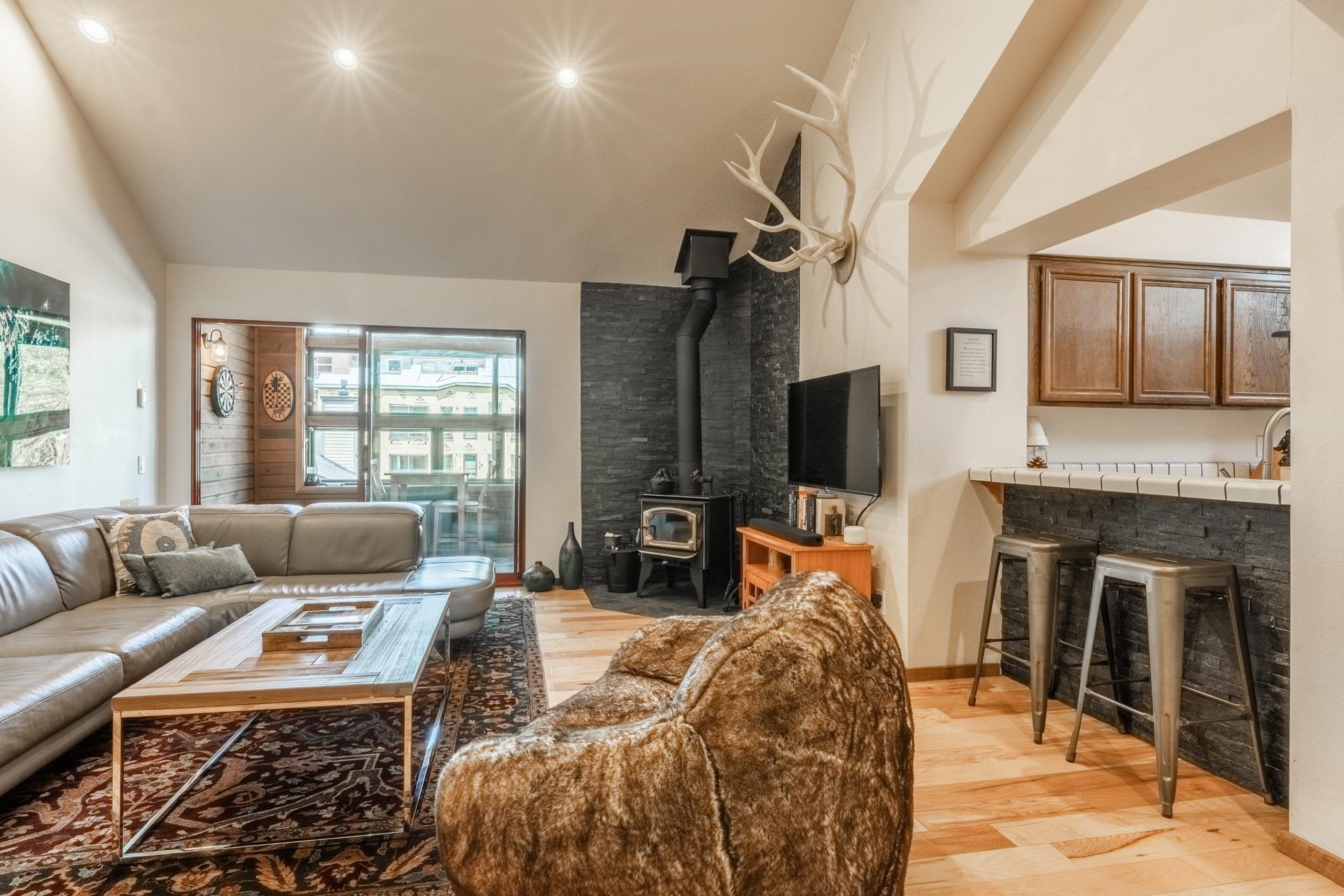 865 Majestic Pines Dr. #301